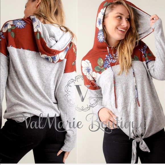 Ultra soft Hacci knot hoodie - Picture 5 of 5